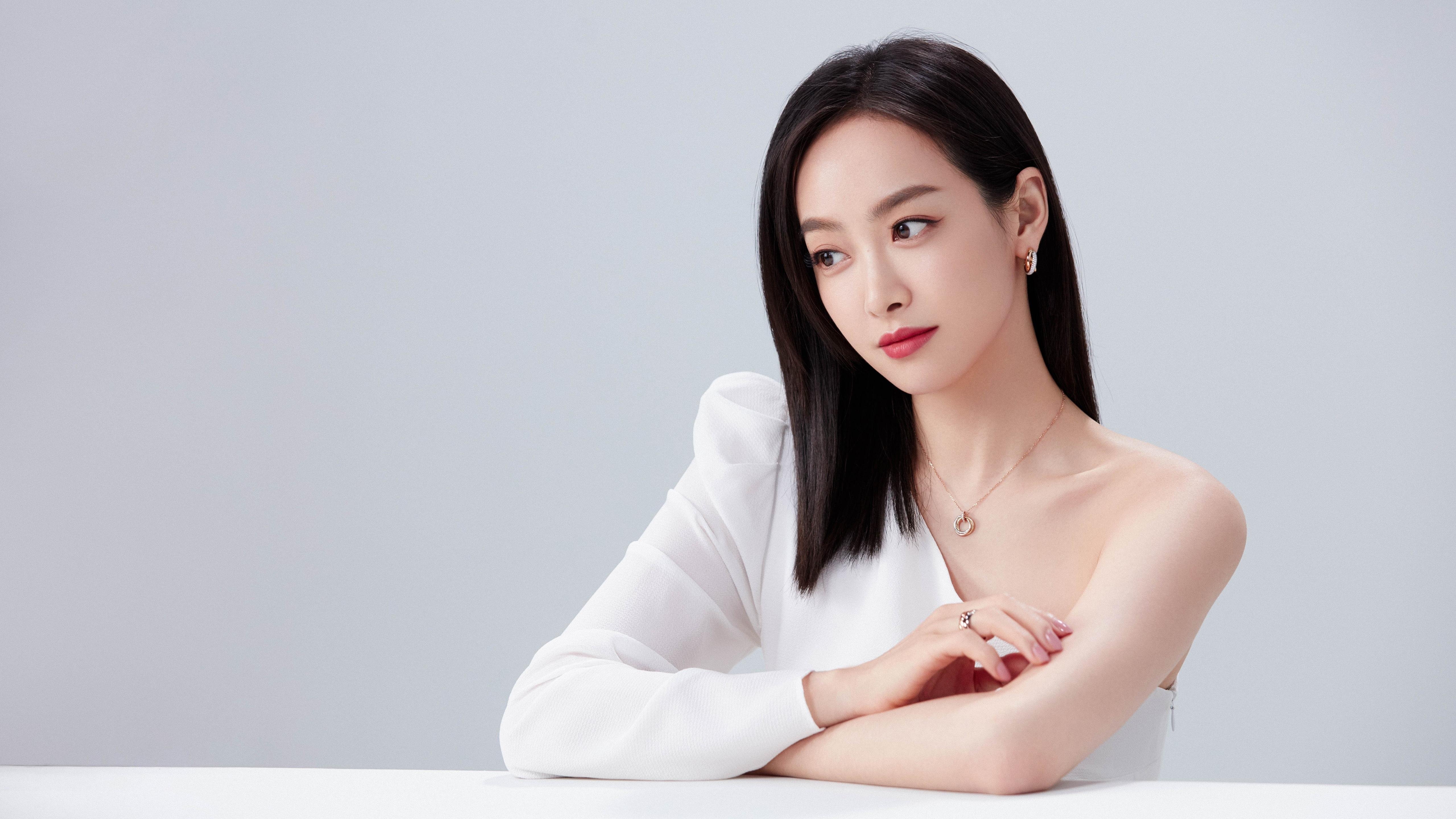 乐鱼体育官网入口-特斯·冯·迪克：在比赛中不断调度全场进攻，帮助南非队稳住优势